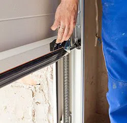 Exclusive Garage Door Repair Service St Paul, MN 651-404-2112 - springs-side